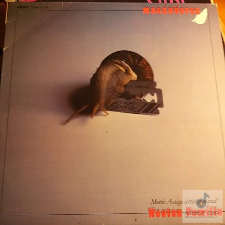 Neoton Familia - Magánügyek Lp +insert  (Vg/Vg) + insert